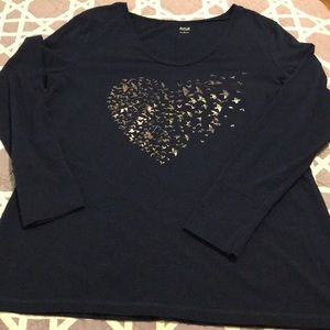 Navy long sleeved shirt